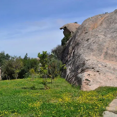 Rocce E Mare * بورتو كيرفو